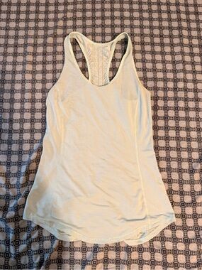 Lululemon light blue tank top Ruffled Back Size 10